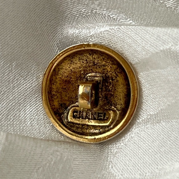 Vintage Chanel CC Necklace - Picture 7 of 16